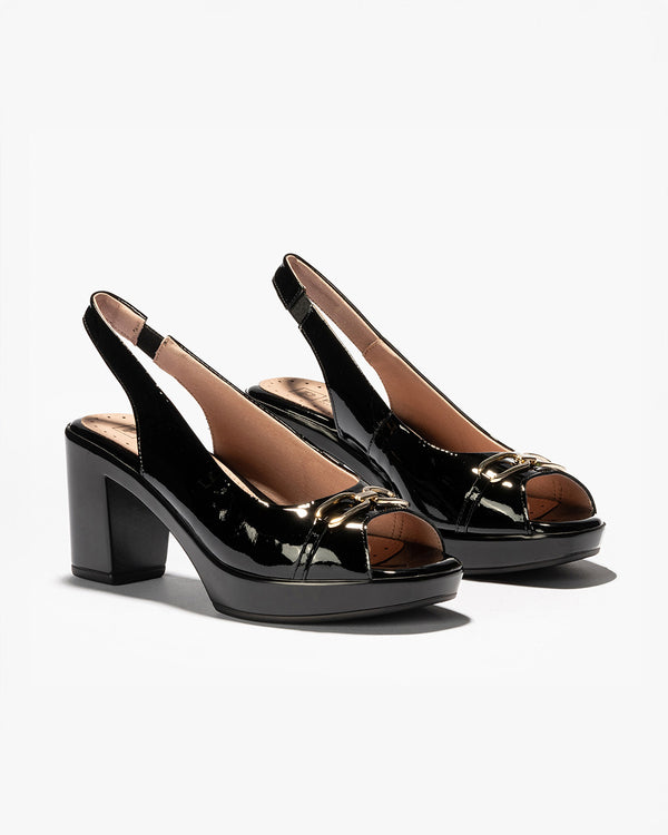 Pitillos 2630 Black Patent Leather Slingback Shoe