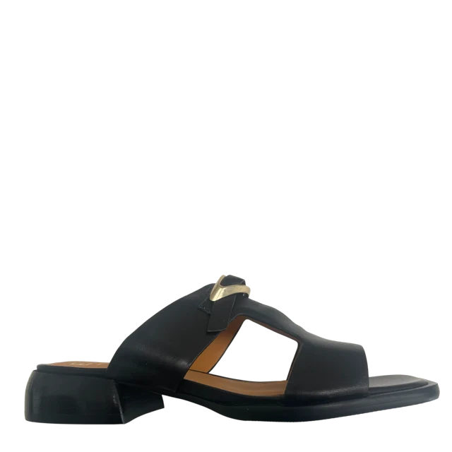 EOS Ikami Black Leather Slide