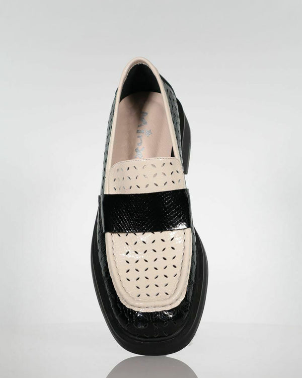 Minx Calypso Black Vanilla Perf Patent Leather Loafer