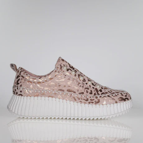 Minx Pearizie Blush Leopard Metallic Sneaker