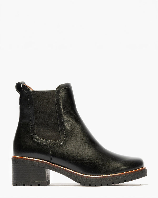 Pitillos 2724 Black Leather Ankle Boot
