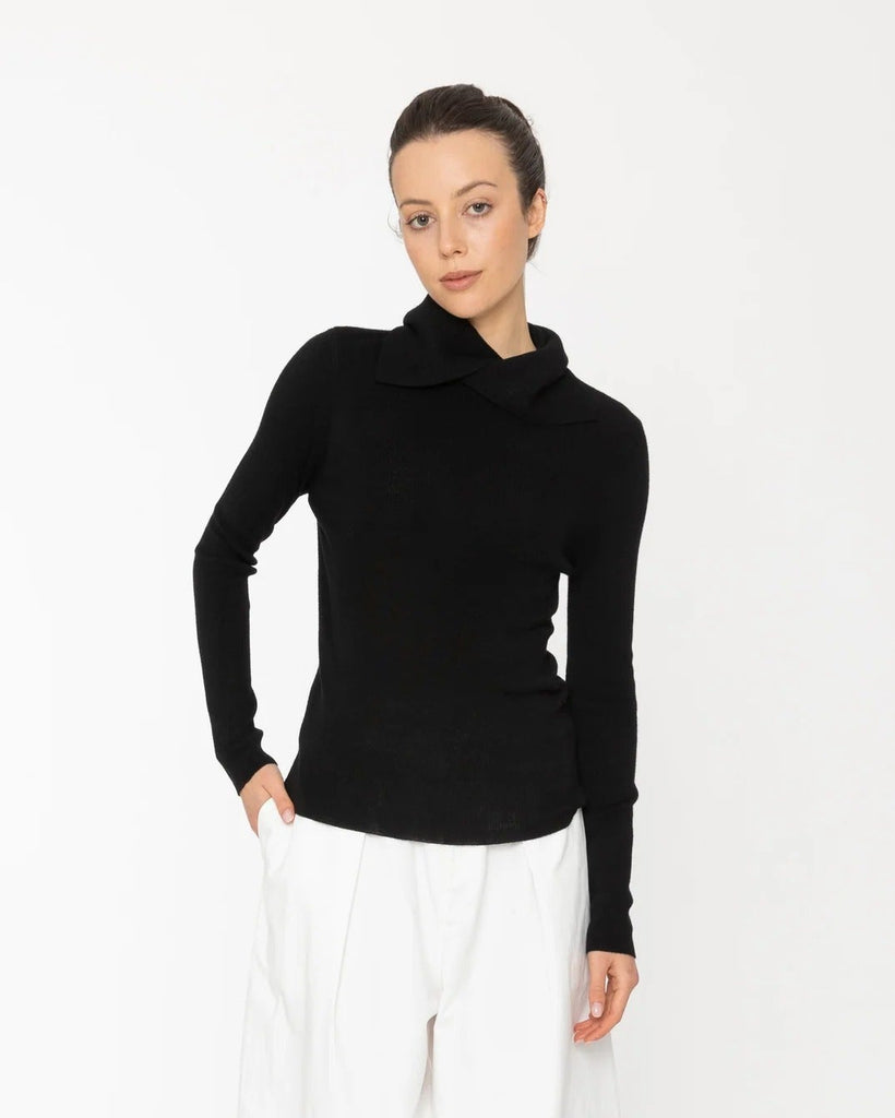 Blacklist Faye Top Black