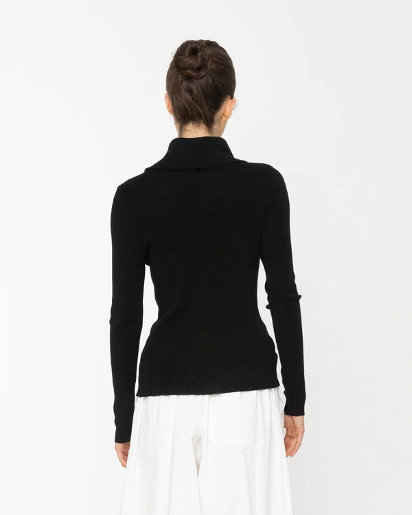 Blacklist Faye Top Black