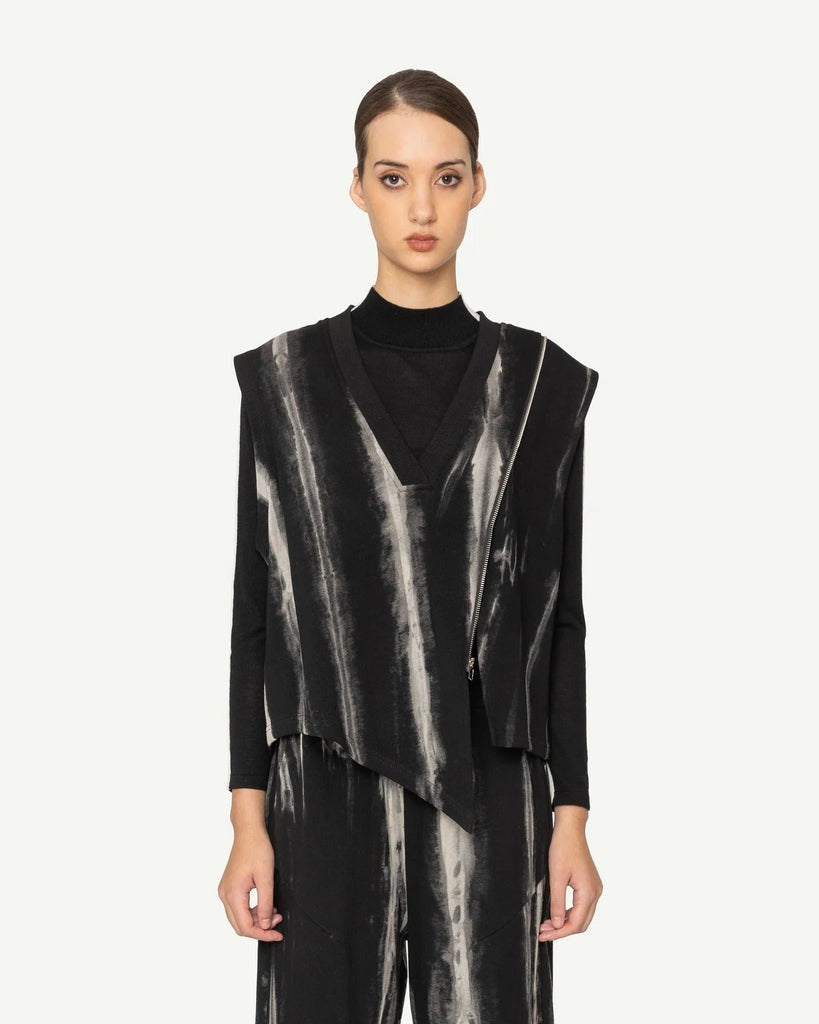 Bone & Arrow Jax Vest Black