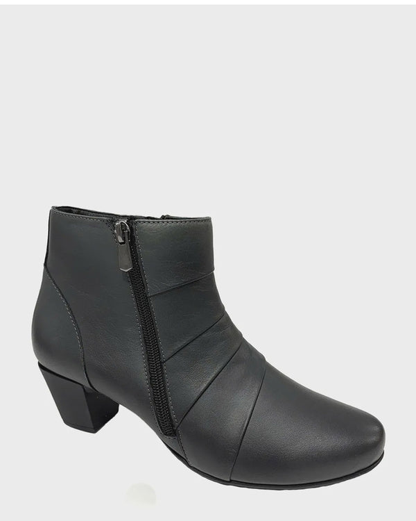 Cabello Elva Grey Leather Ankle Boot
