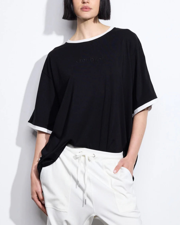 Dref by D Contra Tee Black/Ivory Trim