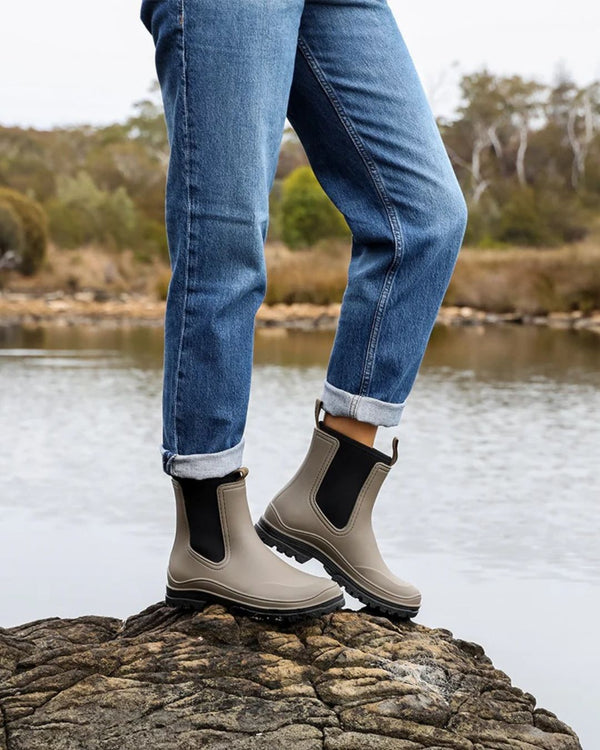 Los Cabos Amelia Khaki Ankle Boot