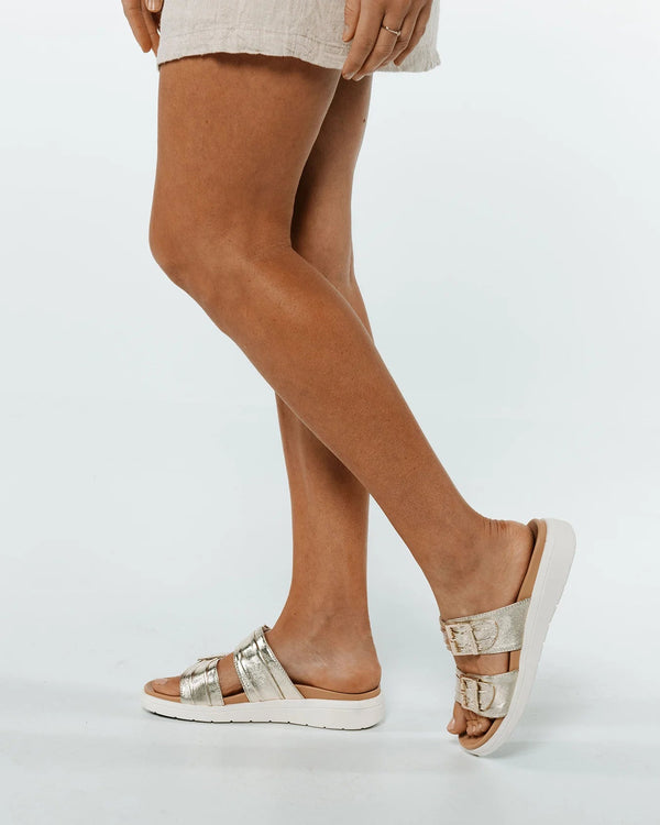 Mia Vita Bowie Champagne Leather Low Slide