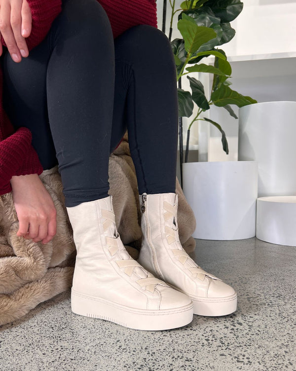 Minx Katerina Almond Leather Boot Almond Sole