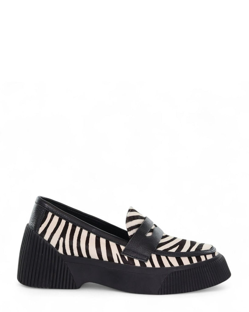 Minx Nella Zeb Stripe Loafer