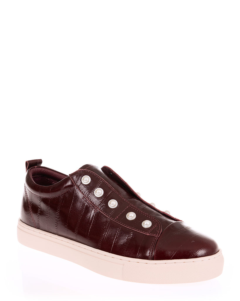 Minx Pearla Choc Cherry Leather Almond Sole Casual