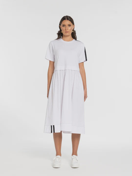 X LAB 565 That Way Dress White