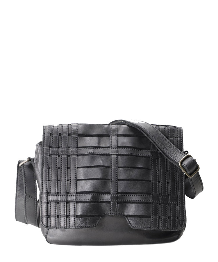 Kompanero Leila Black Leather Shoulder Bag